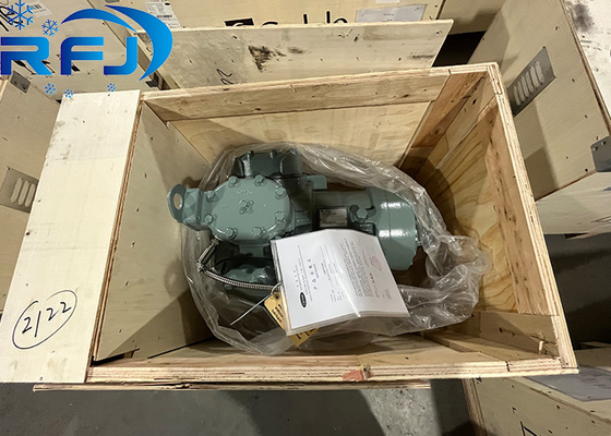 06DR228 Carlyle Compresseur semi-hermétique 7.5HP 4.5L Charge d'huile 400V 50Hz