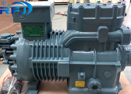 Compresseurs à piston semi-hermétiques de série D9r à trois phases