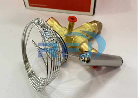 Série TGE 067N2003 Ventilateurs de dilatation thermostatiques Dimension de capacité 3,5 52 TR/ 12 182 kW pour le R410A