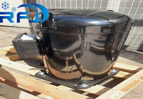 type fermé ZP137KCE-TFD-522 de pression élevée d'aspiration de compresseur de rouleau de 18.3A Copeland